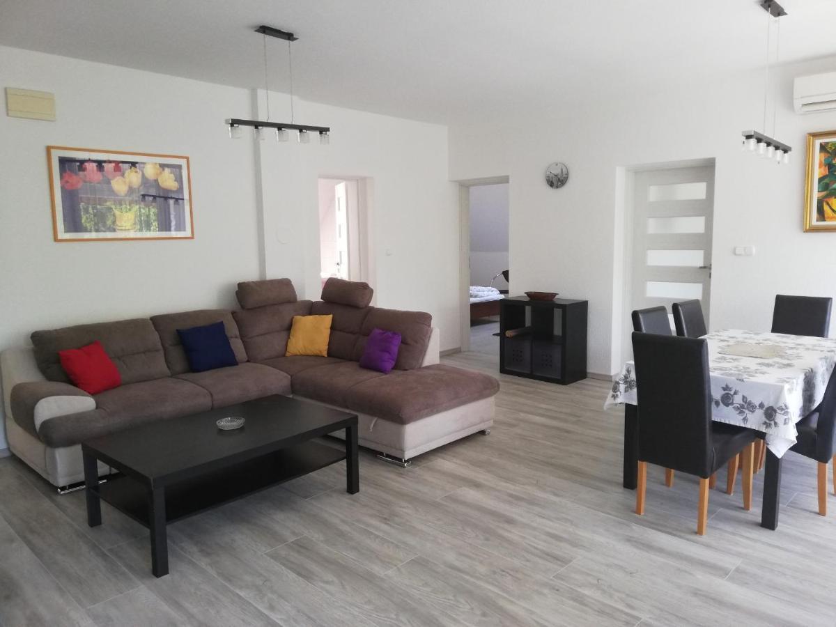 Levente Apartman Balatongyörök Екстериор снимка