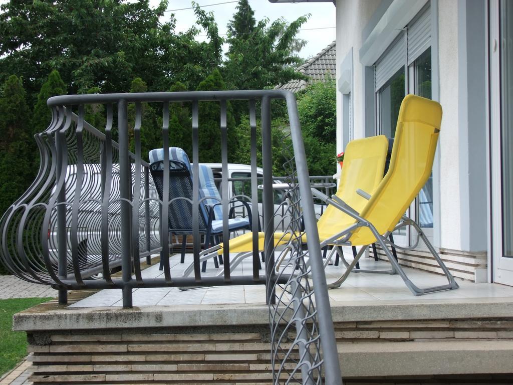 Levente Apartman Balatongyörök Екстериор снимка