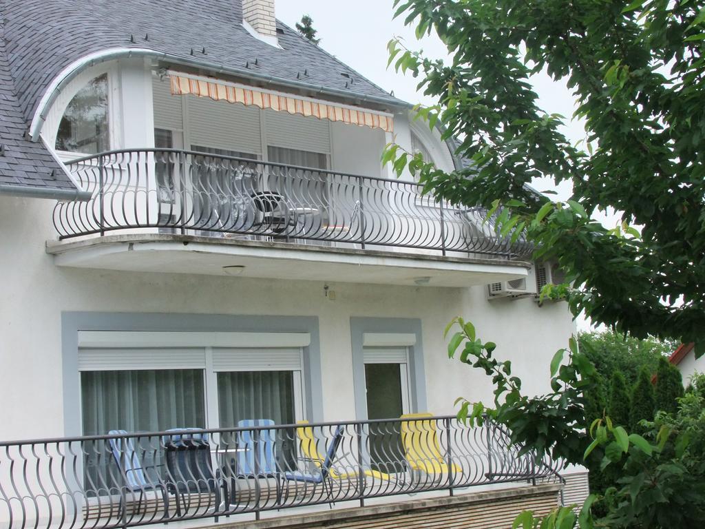 Levente Apartman Balatongyörök Екстериор снимка