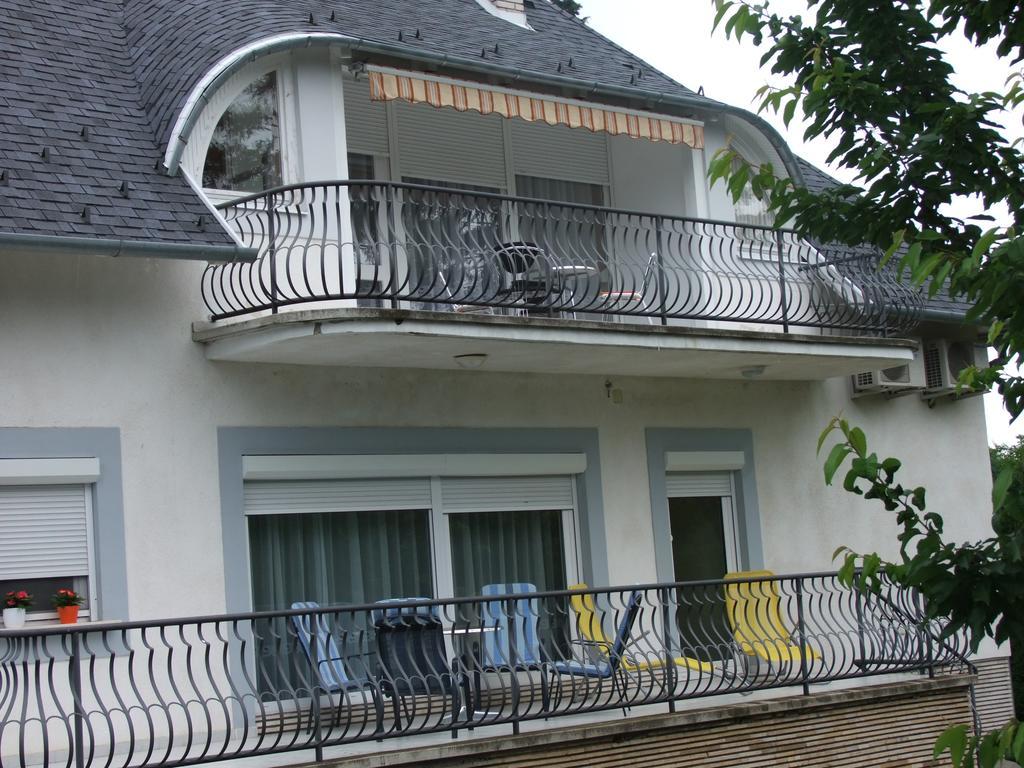 Levente Apartman Balatongyörök Екстериор снимка