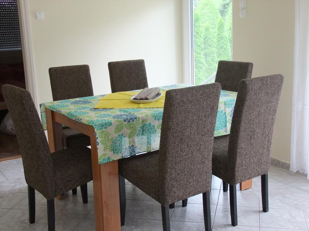 Levente Apartman Balatongyörök Екстериор снимка